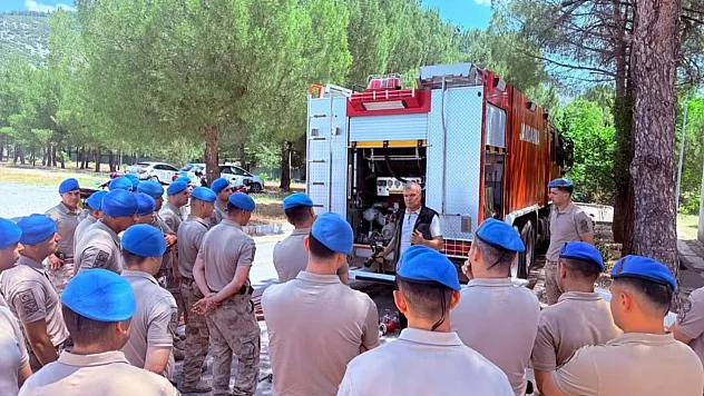 Muğla'da komandolara orman yangını eğitimi