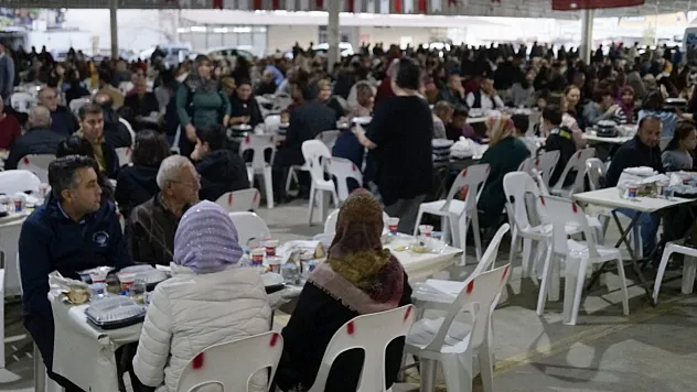 Muğla'da Ramazan sofraları kuruluyor: Vakıflar'dan ücretsiz iftar hizmeti