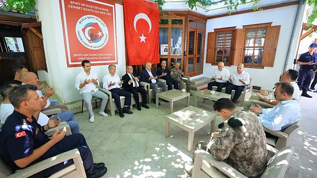 Muğla'da şehit yakınları ve gaziler aşure etkinliğinde bir araya geldi