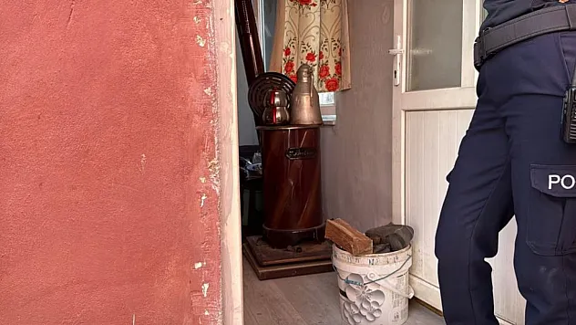 Muğla'da sobadan sızan gazdan zehirlenen yaşlı adam öldü