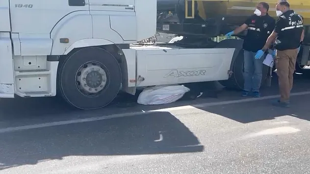 Muğla'da tırın altında kalan şahıs hayatını kaybetti
