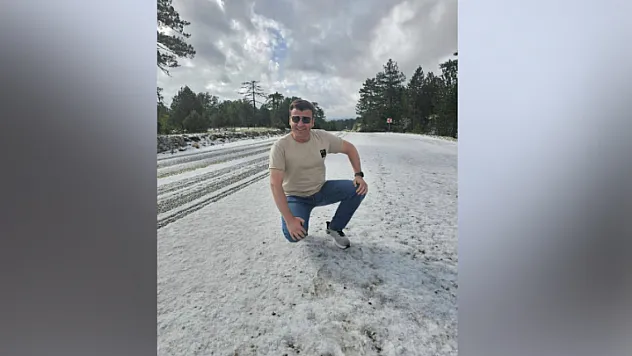 Muğla'da yollar beyaza büründü