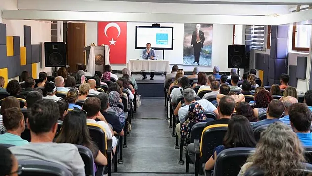 Muğla'da yönetici adayları geleceğe hazırlanıyor