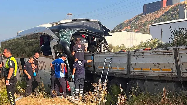 Muğla'daki trafik kazasında hayatını kaybeden polis memuru Siverek'te toprağa verildi