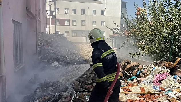 Muğla'nın Menteşe ilçesinde korkutan yangın