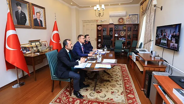 Muğla Valisi Akbıyık, İçişleri Bakanlığı 'Güvenlik' toplantısına katıldı