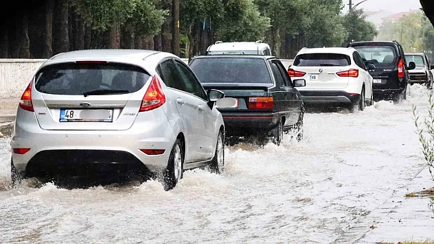 Muğla ve İlçelerinde 21 Mart Cumartesi Hava Durumu: Sağanak Yağışlar Devam