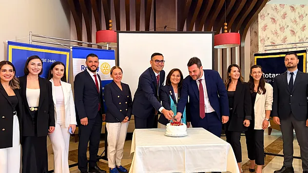 Muğla Zeytin Dalı Rotary Kulübü ilk yılında Bölge 2440'a ev sahipliği yaptı
