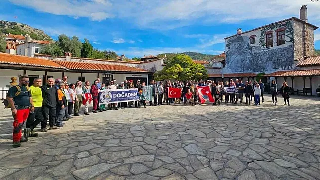 Muğlalı dağcılar Muğla'nın tarihi ve doğal güzelliklerini tanıtıyor