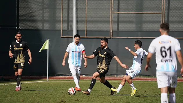 Muğlaspor 90+6'da 3 Puanı Kaptı