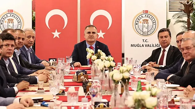 Muğlaspor'da yeni sezon planlaması ve hedefler masaya yatırıldı