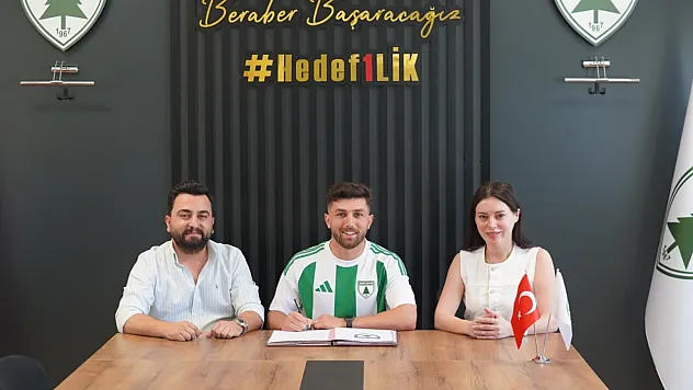 Muğlaspor, orta saha oyuncusu Selim Dilli'yi kadrosuna kattı