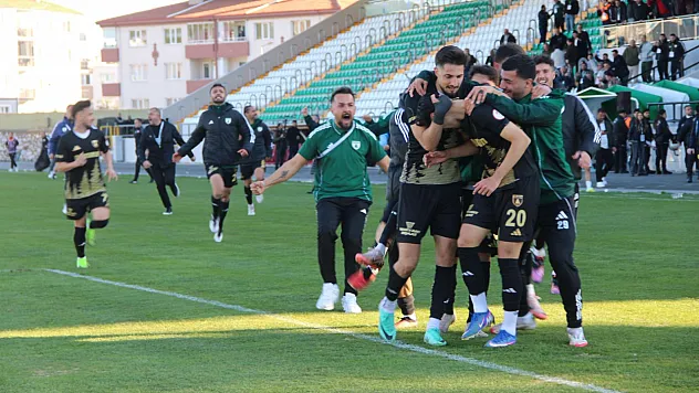 Muğlaspor Uzatmada Coştu, Liderliği Geri Aldı