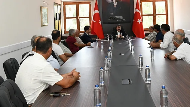 Muhtarlar, Vali Orhan Tavlı'yı ziyaret etti