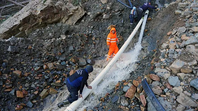 MUSKİ, Köyceğiz'de Toprak Kaymasıyla Zarar Gören İsale Hattını Yeniledi