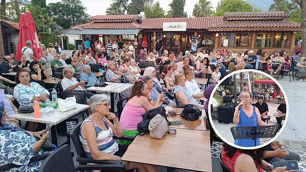Müzikli Fethiye Akşamları Bahriye Üçok Parkı'nda müzik ziyafeti sundu