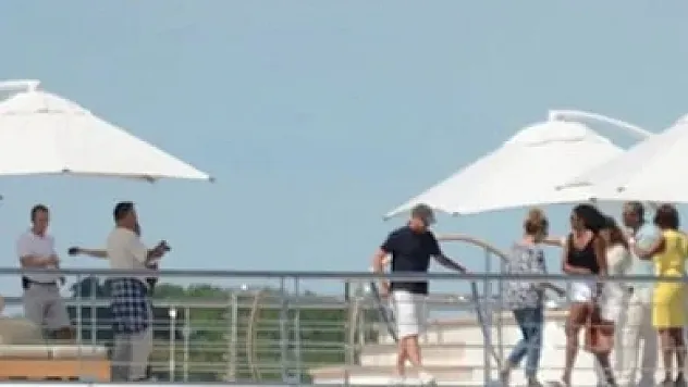 Obama ve ailesi, Ege'de tatilde