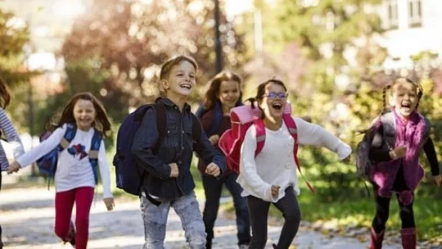 Öğrenciler ilk ara tatile çıktılar