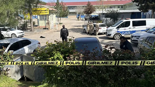 Okul saldırılarında suçu ve suçluyu övücü paylaşımlar yapan 83 kişi gözaltına alındı