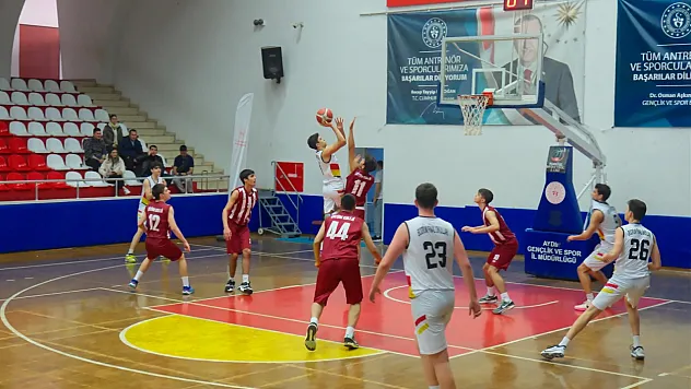 Okul Sporları Basketbol Yarı Final Müsabakaları başladı