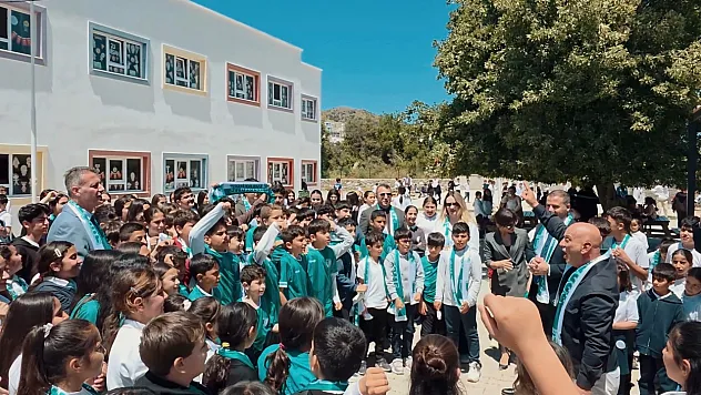 Okullarda Bodrum FK coşkusu yaşandı