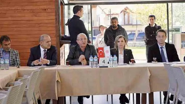 ORTACA'DA 'DİJİTAL GÖÇEBE' TOPLANTISI