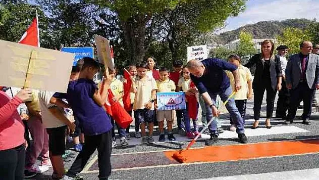 ORTACA'DA 'YAYALARA SAYGI' ETKİNLİĞİ