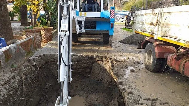 Ortaca yeraltı çöp konteyneri sistemine geçti