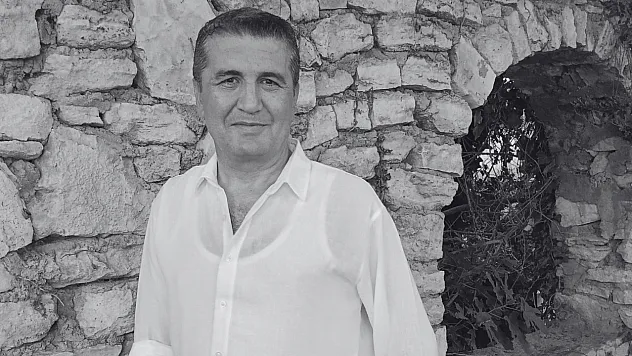 Otobüste kalbi duran yolcu yaşam savaşını kaybetti
