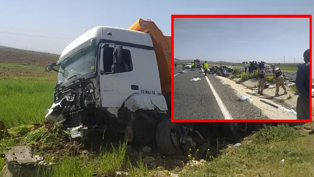 Otomobil ile kamyon çarpıştı! 1'i polis 4 kişi hayatını kaybetti