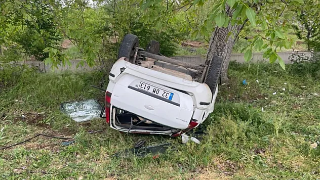 Otomobil takla attı: 1 ölü, 4 yaralı