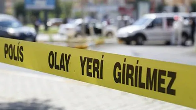 Öz Evladını Kalbinden Bıçakladı!