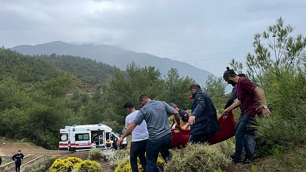 Paraşütçülerin zor anları kameralara böyle yansıdı