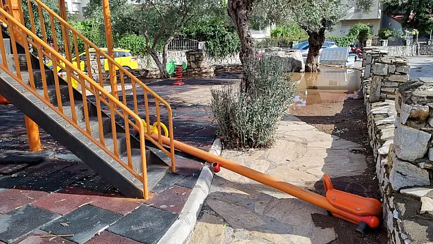 Parklar için bakım ve onarım çalışması sürüyor