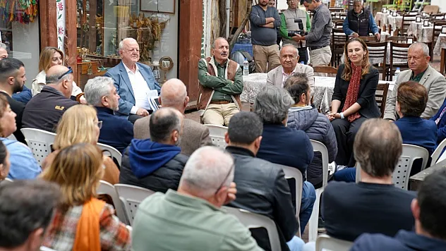 Paspatur Esnafı Saatcı'nın Hazırladığı Projeyi Yeniden İstyor