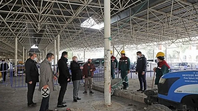 Pazaryeri uzay çatı yenileme çalışmalarına başlandı