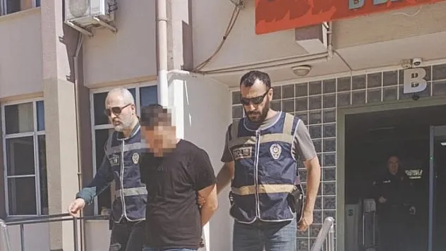 Polis kapıyı kırdı, kadını kurtardı