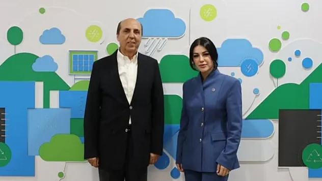 Prof. Dr. Aydın Ayaydın'dan Nilhan Ayan'a Tebrik Ziyareti
