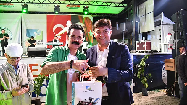 Ramazan Çelik Sevenleriyle Buluştu