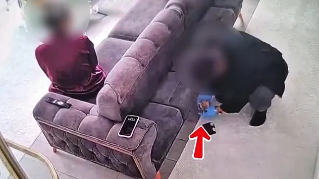 Sahte polisin dolandırıcılığı pes dedirtti: 'Arama yapacağım' diye eve girdi, eldivenleri takıp cüzdandaki paraları aldı