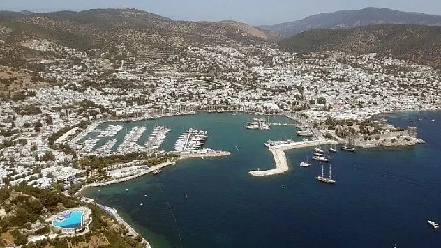 Sahte tapu ile 25 milyon TL'lik villaları satmaya çalıştılar