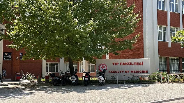 SDÜ'den sınav sorusu sızdırılması iddialarına açıklama: 'Adli ve idari süreç ayrı yürütülüyor'