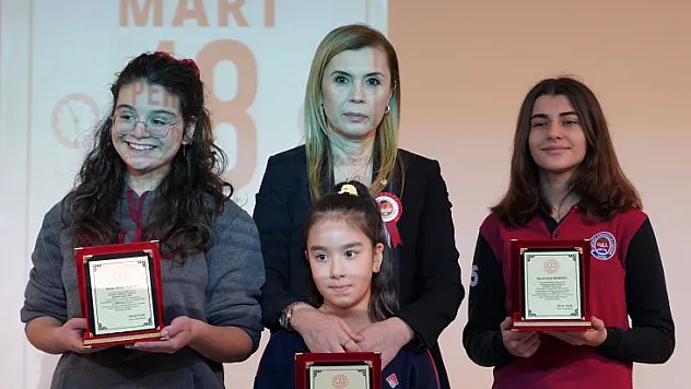 ŞEHİTLER DUALARLA YÂD EDİLDİ