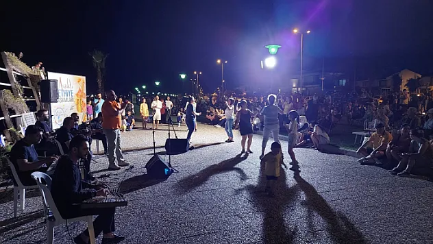 Selçukoğlu, sesiyle büyüledi