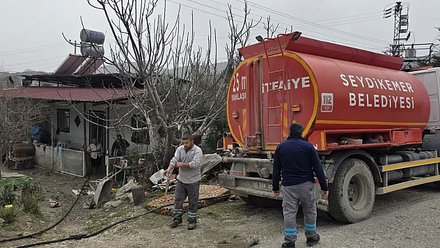 Seydikemer Belediyesi Selin Yaralarını Sarıyor