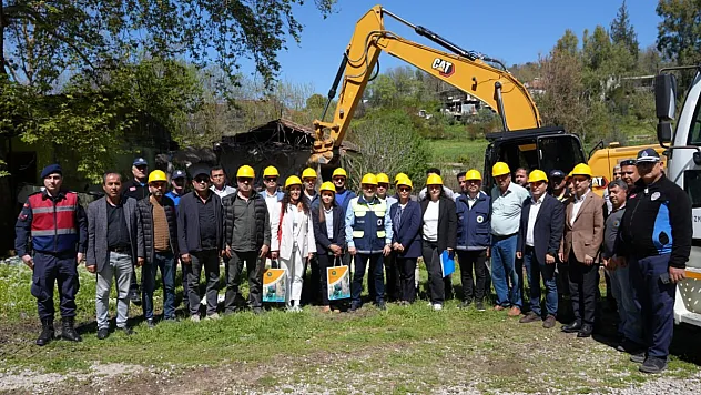 Seydikemer'de Tarihi Girmeler Kaplıcası Yeniden Hayat Buluyor