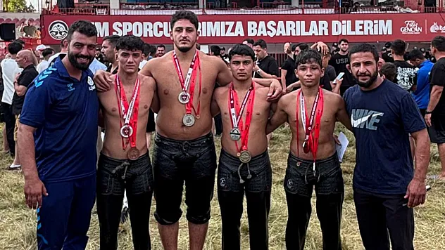 Seydikemerli Pehlivanlardan Kırkpınar'da 4 Madalya