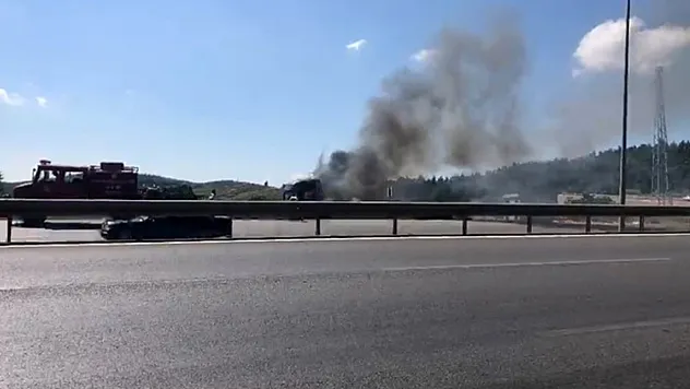 Seyir halindeki tır alev topuna döndü