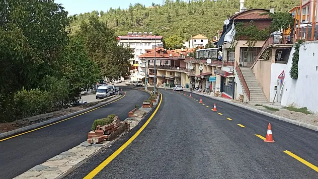 Sıcak asfalt çalışmaları tamamlandı