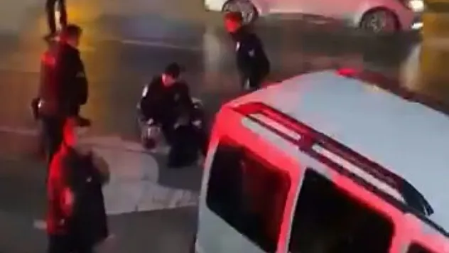 Silahla alıkoyduğu kadına kurşun yağdırdı